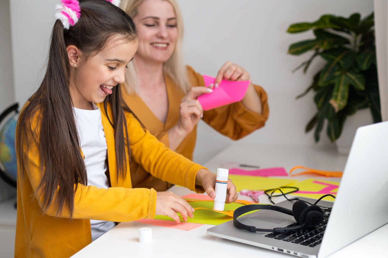 10 Aplicaciones para hacer manualidades en casa