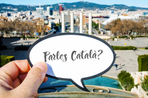 barcelona catalunya ciudad globo pregunta hablas catalan