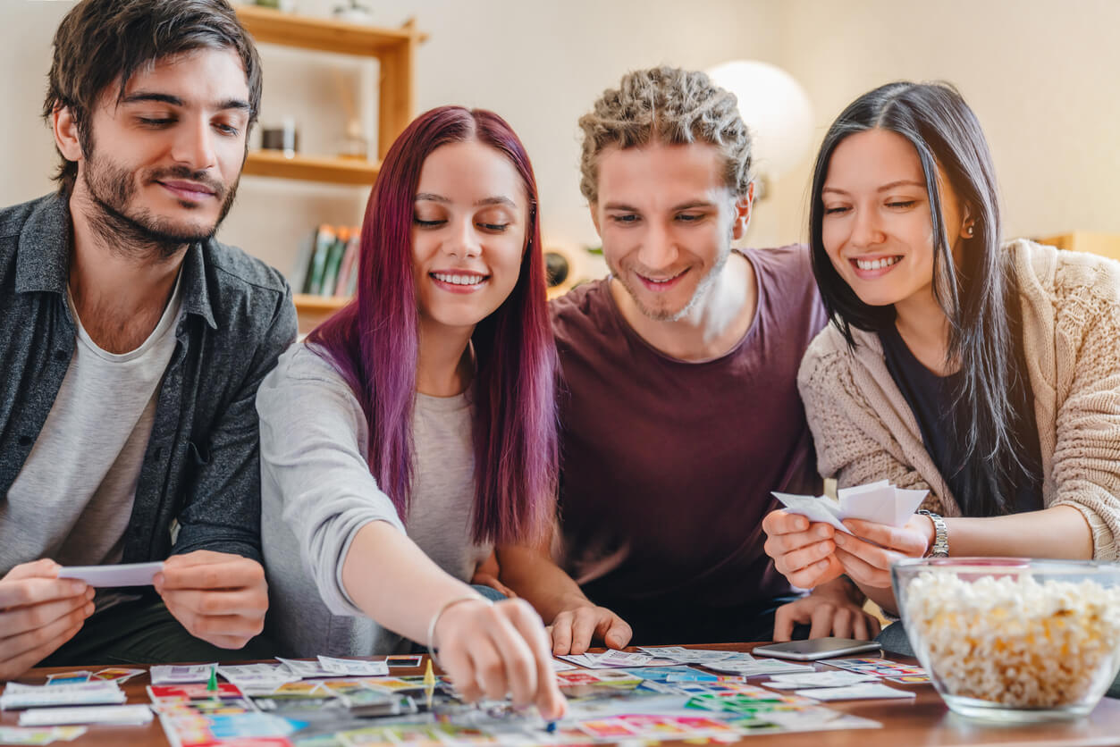 3 juegos divertidos para adolescentes - Eres Mamá