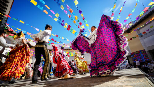 bailarines baile danza folclorica mexico festival