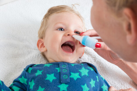 ¿Para qué sirve el suero fisiológico en bebés y niños?