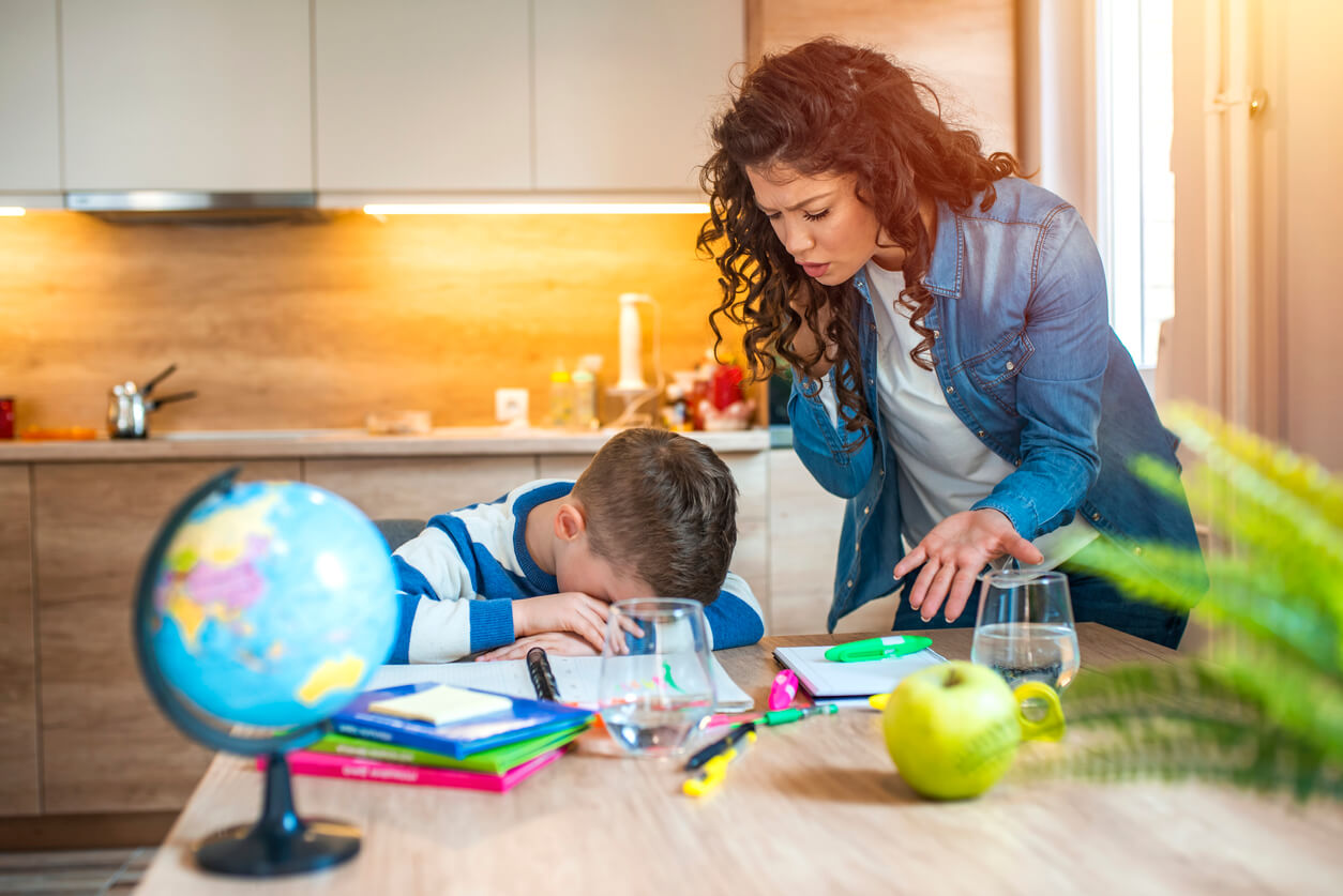 Mi hijo lo pierde todo: ¿cómo le puedo ayudar?