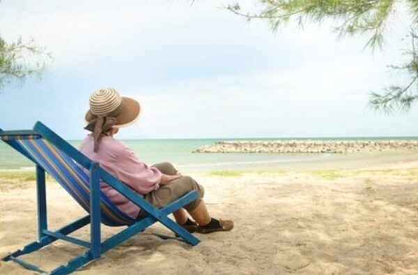 Al menos una vez al año las madres deben tomar vacaciones solas para descansar