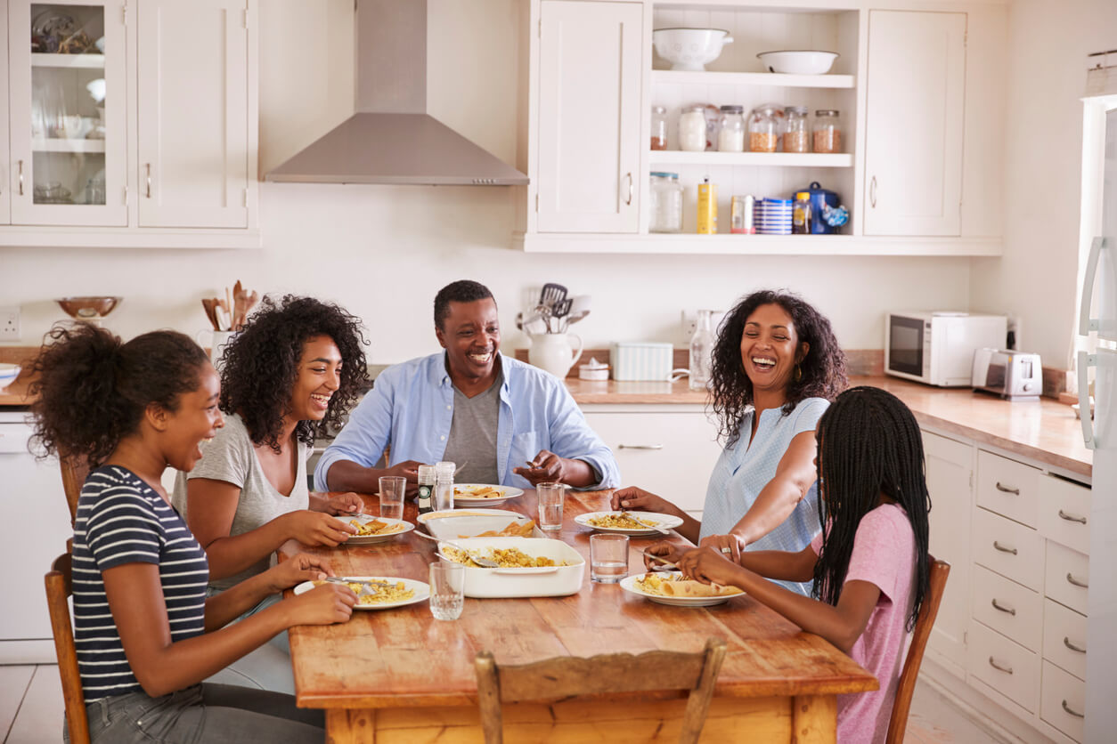 Hábitos saudáveis de jantar em família