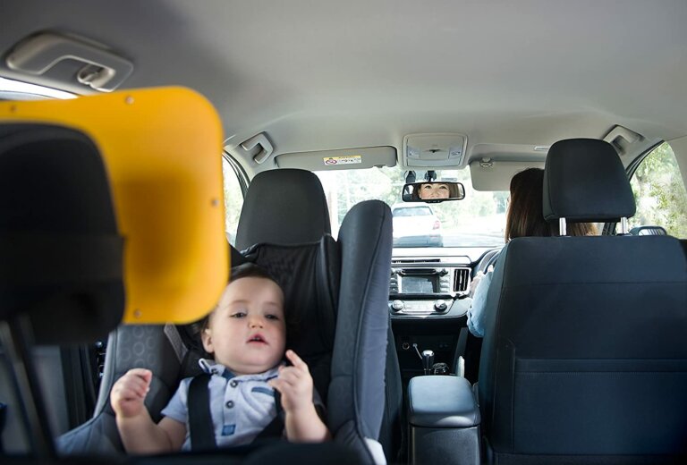 El espejo inastillable de coche para bebés que se basa en la ciencia, por solo 18 euros