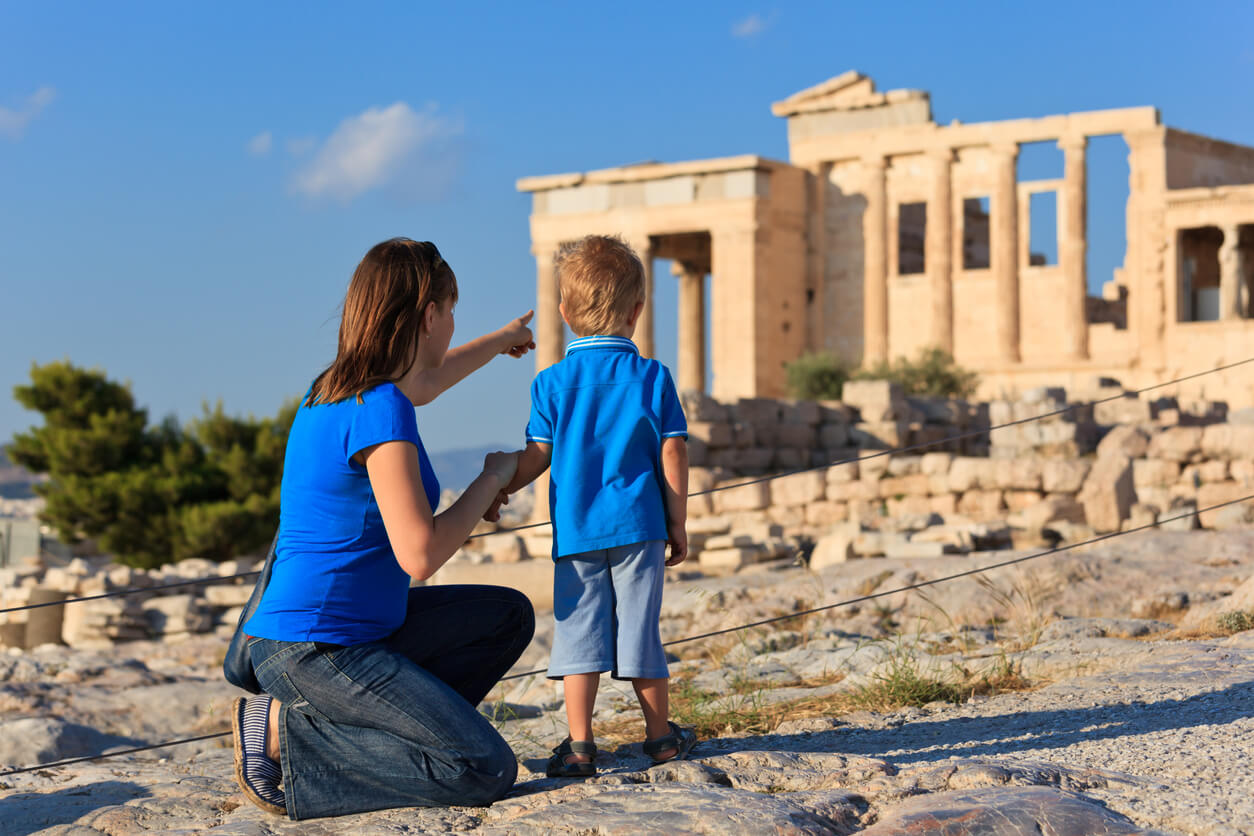 vacaciones familia atenas grecia