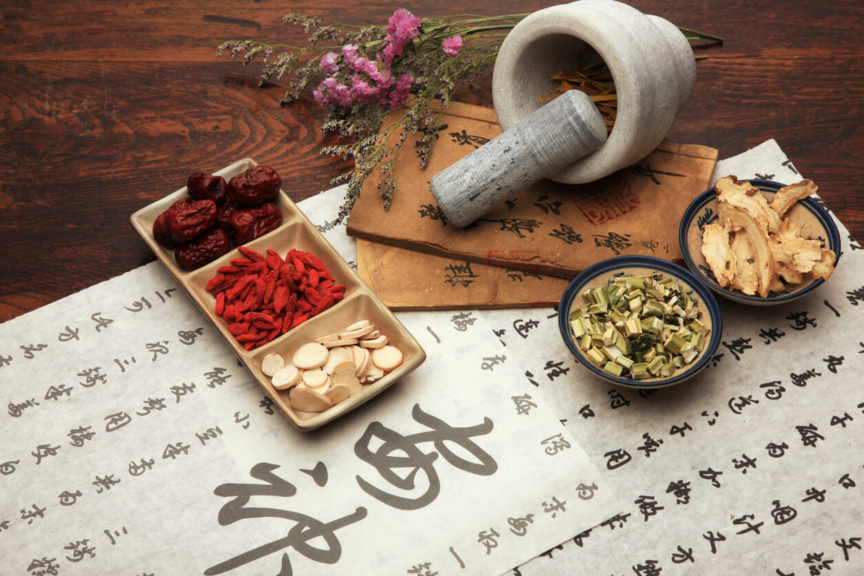 Kinesiske ingredienser og kinesisk skrift.