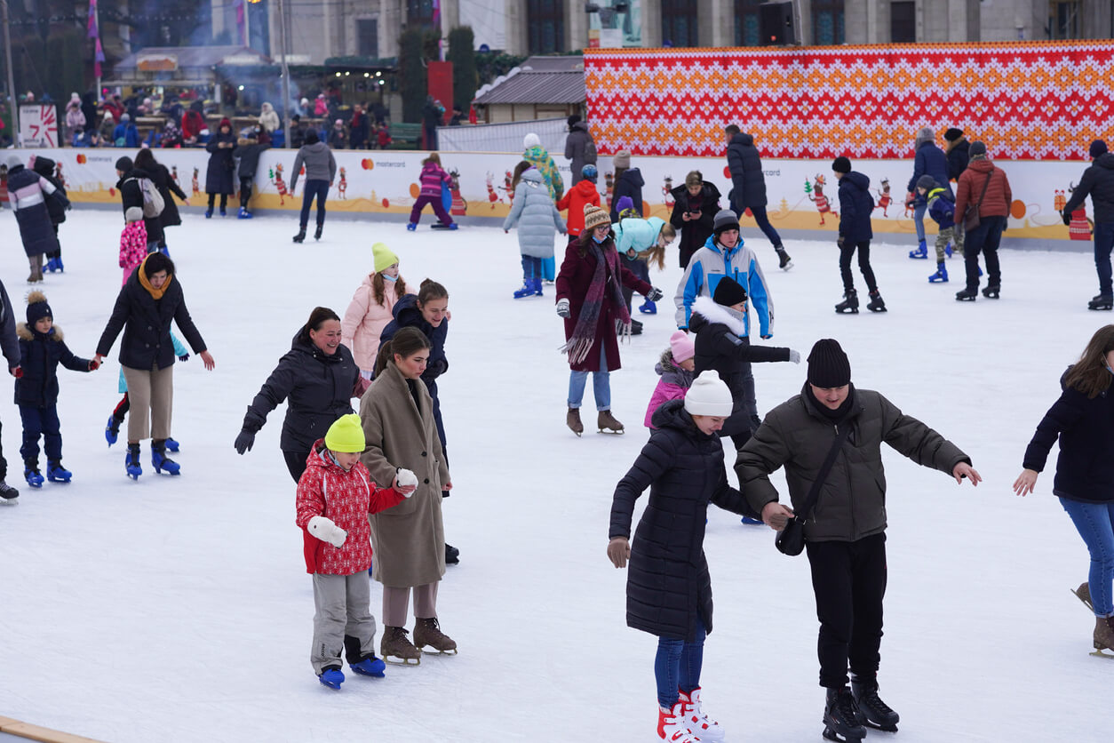 familias centro patinaje aire libre