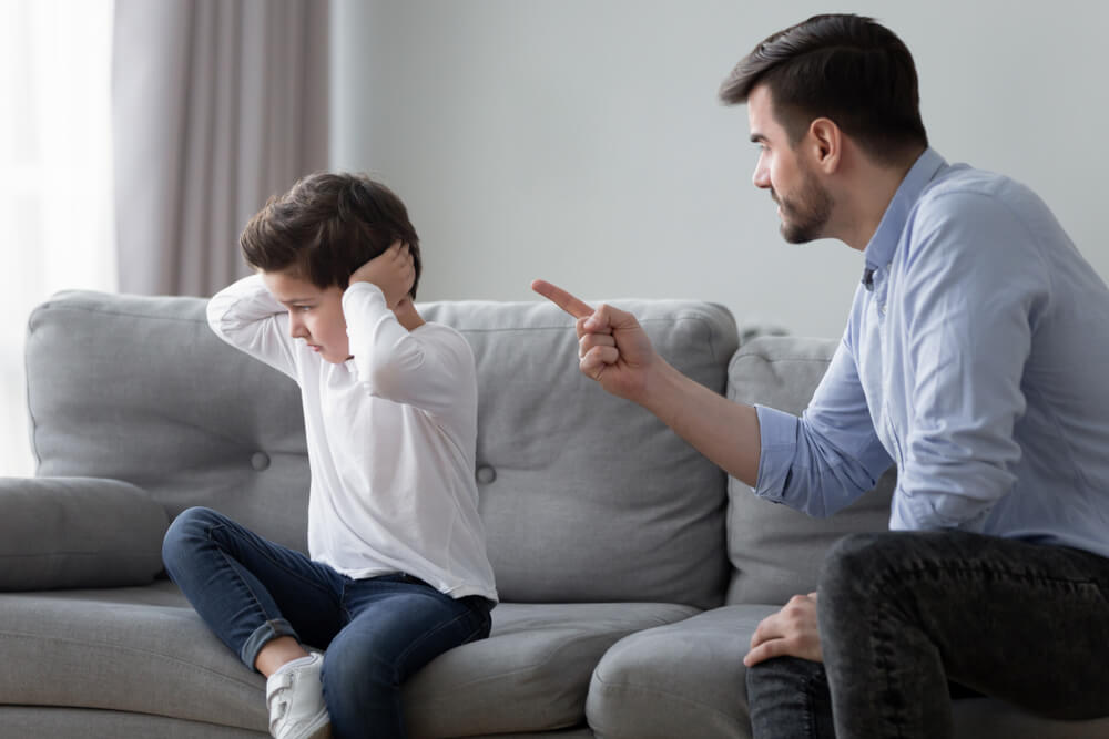 Les conséquences de la parentalité autoritaire