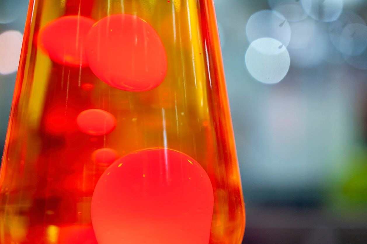 Ene lavalamp om de zintuigen te stimuleren