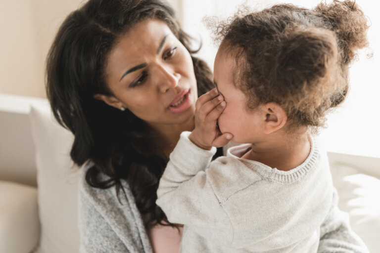 Frases positivas para cuando tu hijo llore, no le digas "no llores"