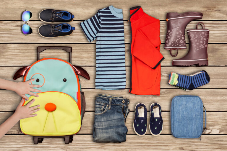 ¿Cómo enseñar a los niños a preparar su equipaje para las vacaciones?