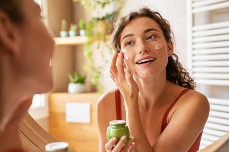 Los mejores cosméticos para cuidar tu piel durante el posparto