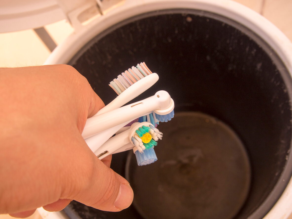 ¿Por qué hay que cambiar el cepillo de dientes de los niños tras una infección?
