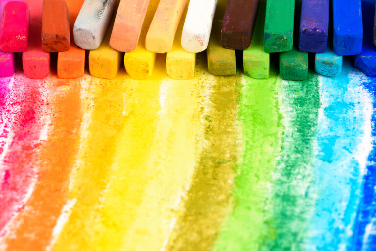 La influencia de los colores en la conducta y emociones de los niños
