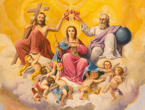 coronacion de la virgen maria en el cielo dios y jesus cruz santificacion