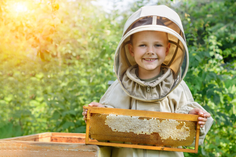 4 beneficios de la miel para los niños