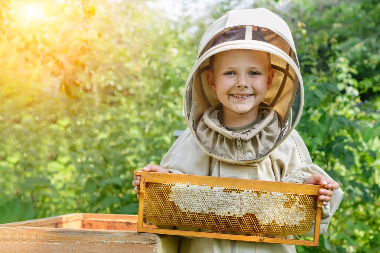 4 beneficios de la miel para los niños