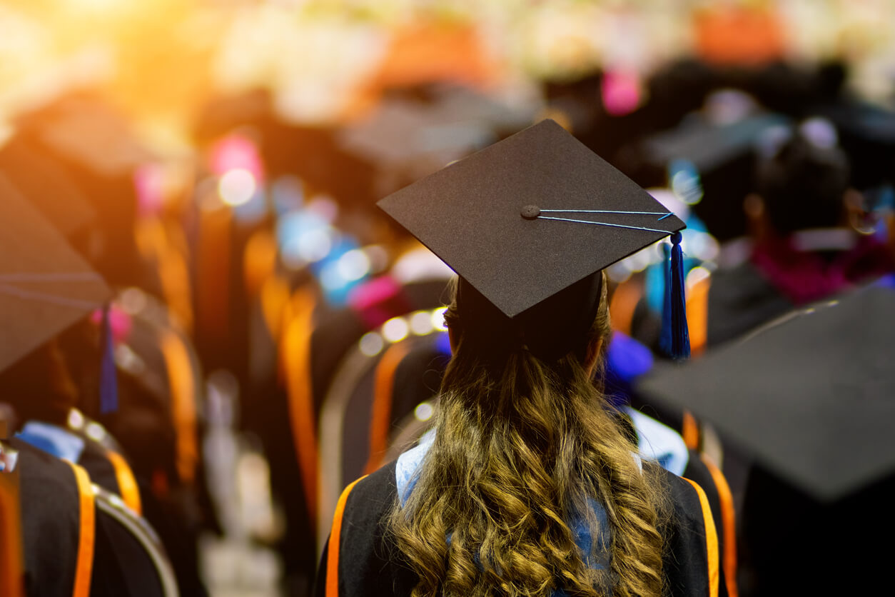 Mi hijo adolescente no sabe qué carrera estudiar