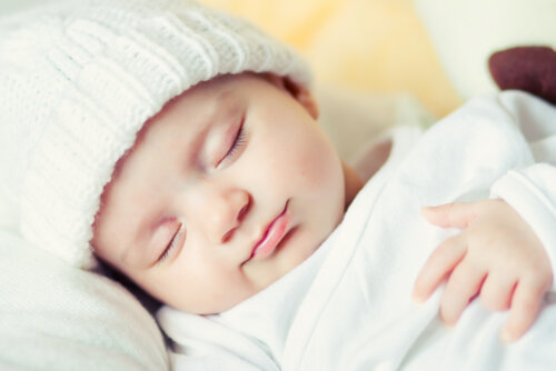 Agradecerás haber enseñado a tu bebé a dormir en cualquier lugar aunque haya ruido