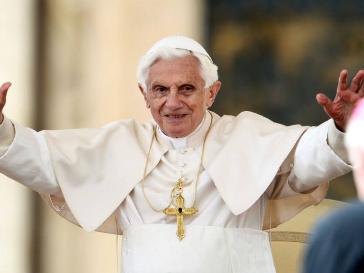 Pape Benoît XVI.