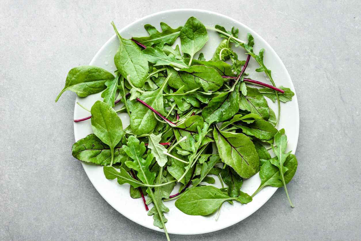 A leafy green salad.