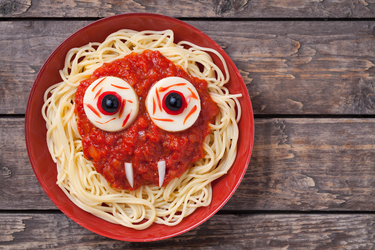 Recette de spaghettis d'halloween.