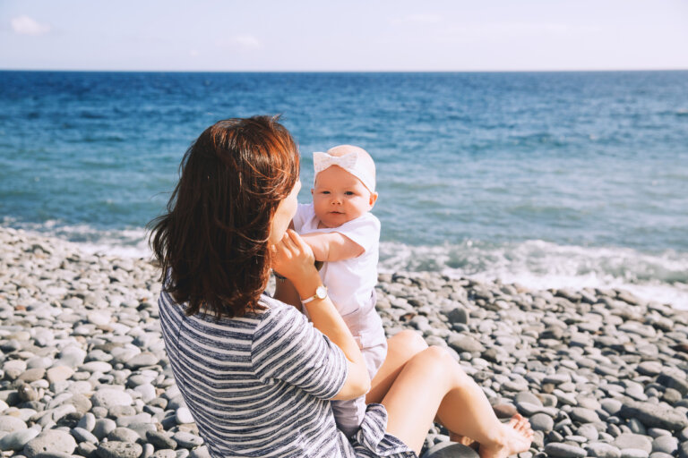 Primeras vacaciones con el bebé: lo que debes saber