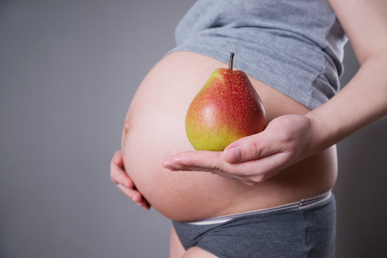 Beneficios de la pera en el embarazo