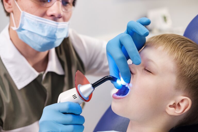 Láser dental, ventajas en odontopediatría