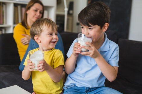 Beneficios de los lácteos para la salud dental de los niños