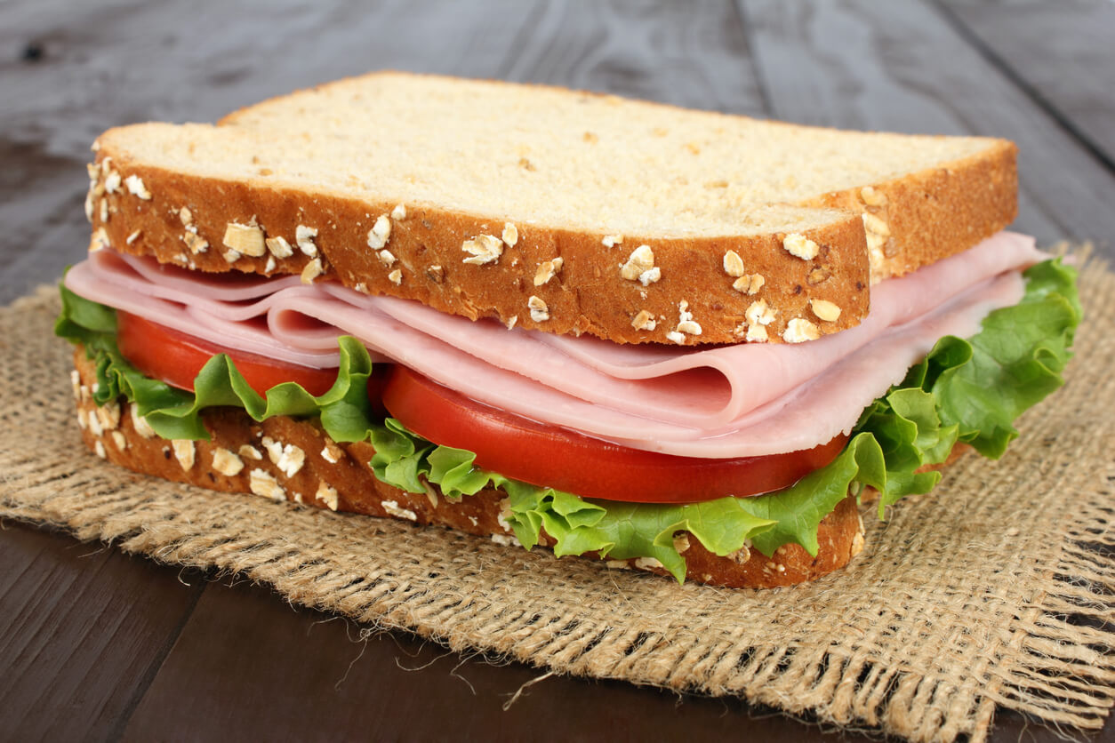 ¿Se puede comer jamón en el embarazo?