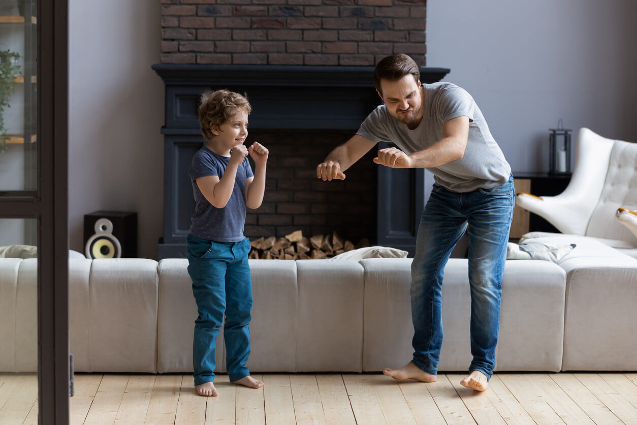 5 juegos de imitación para niños
