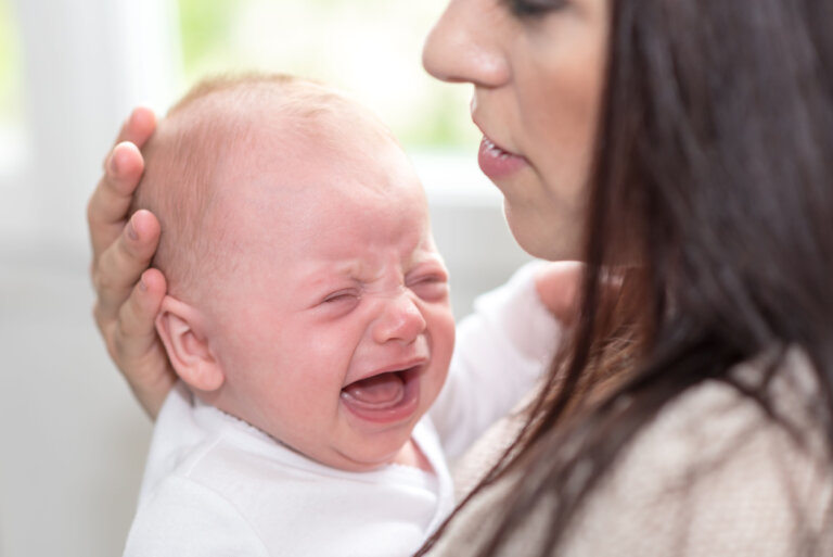 ¿Cómo mantener la calma cuando el bebé llora?