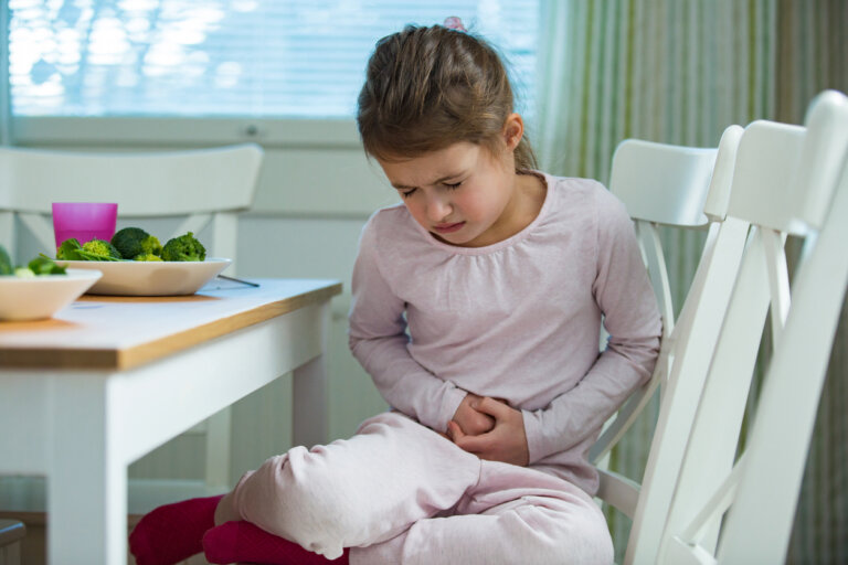 ¿Cómo evitar un corte de digestión en los niños?