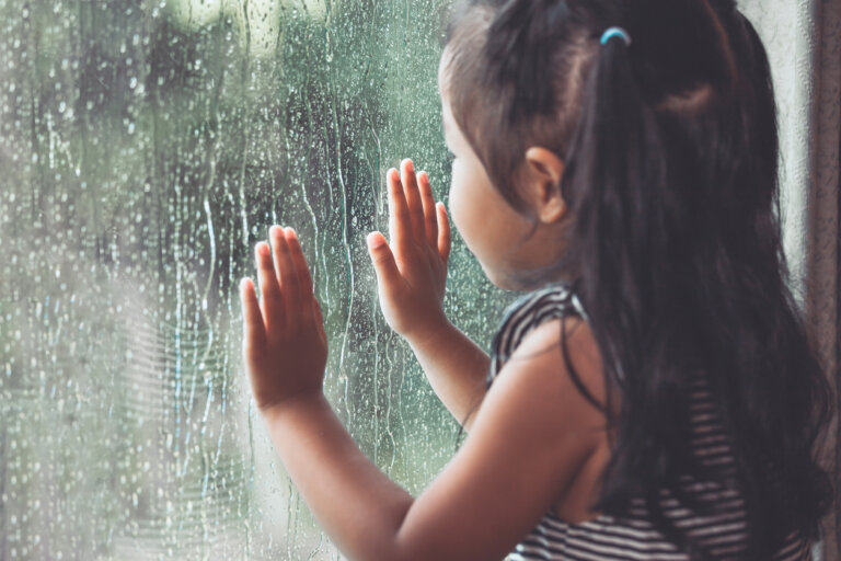 7 actividades para entretener a los niños un domingo de lluvia