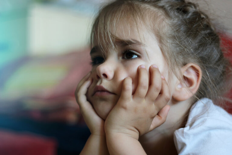Conoce por qué ignorar a tu niño no debe ser una forma de corregirlo
