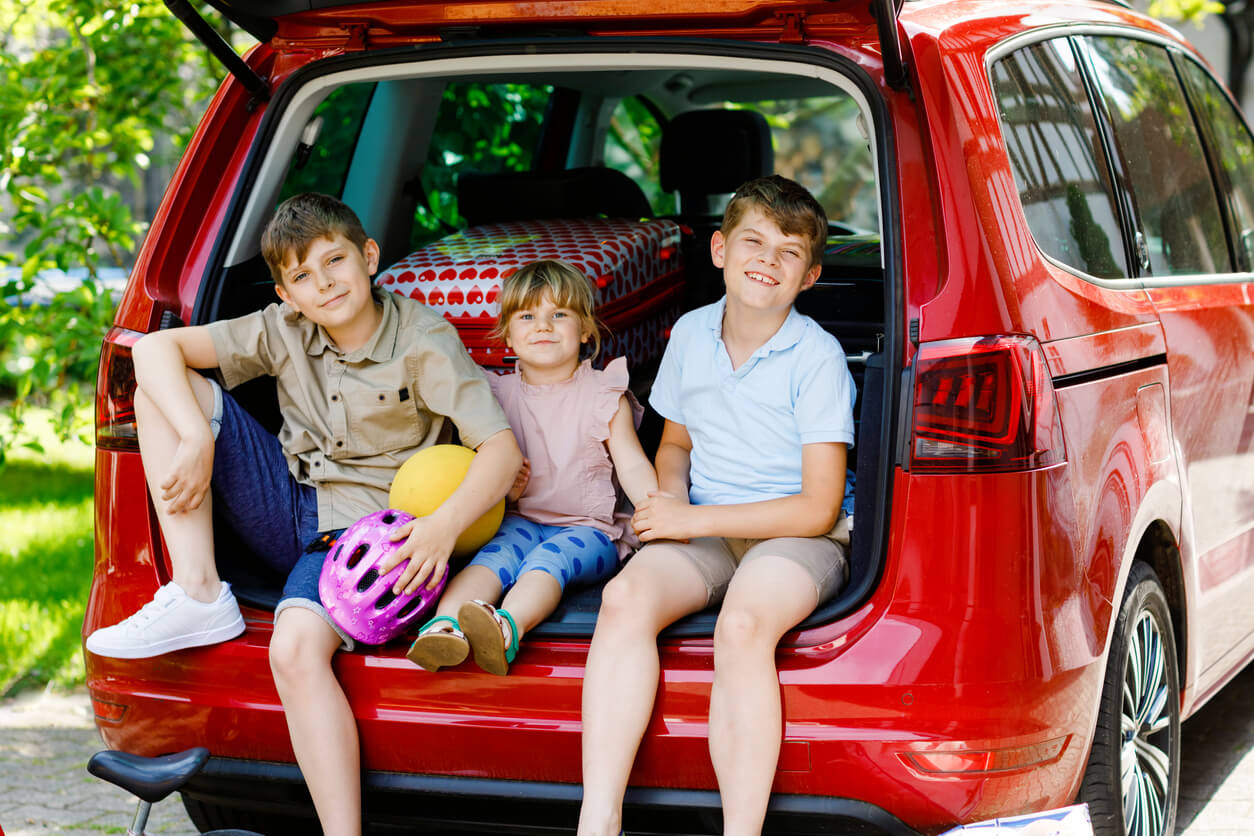 8 beneficios de viajar para los niños