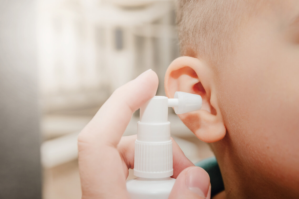 Spray pour oreilles.