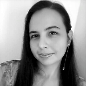 María Irene Benavides