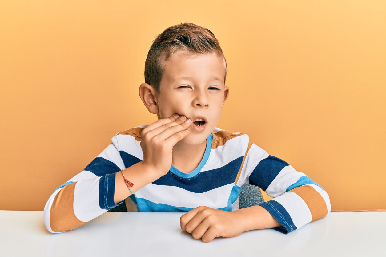 Melktanden met gaatjes