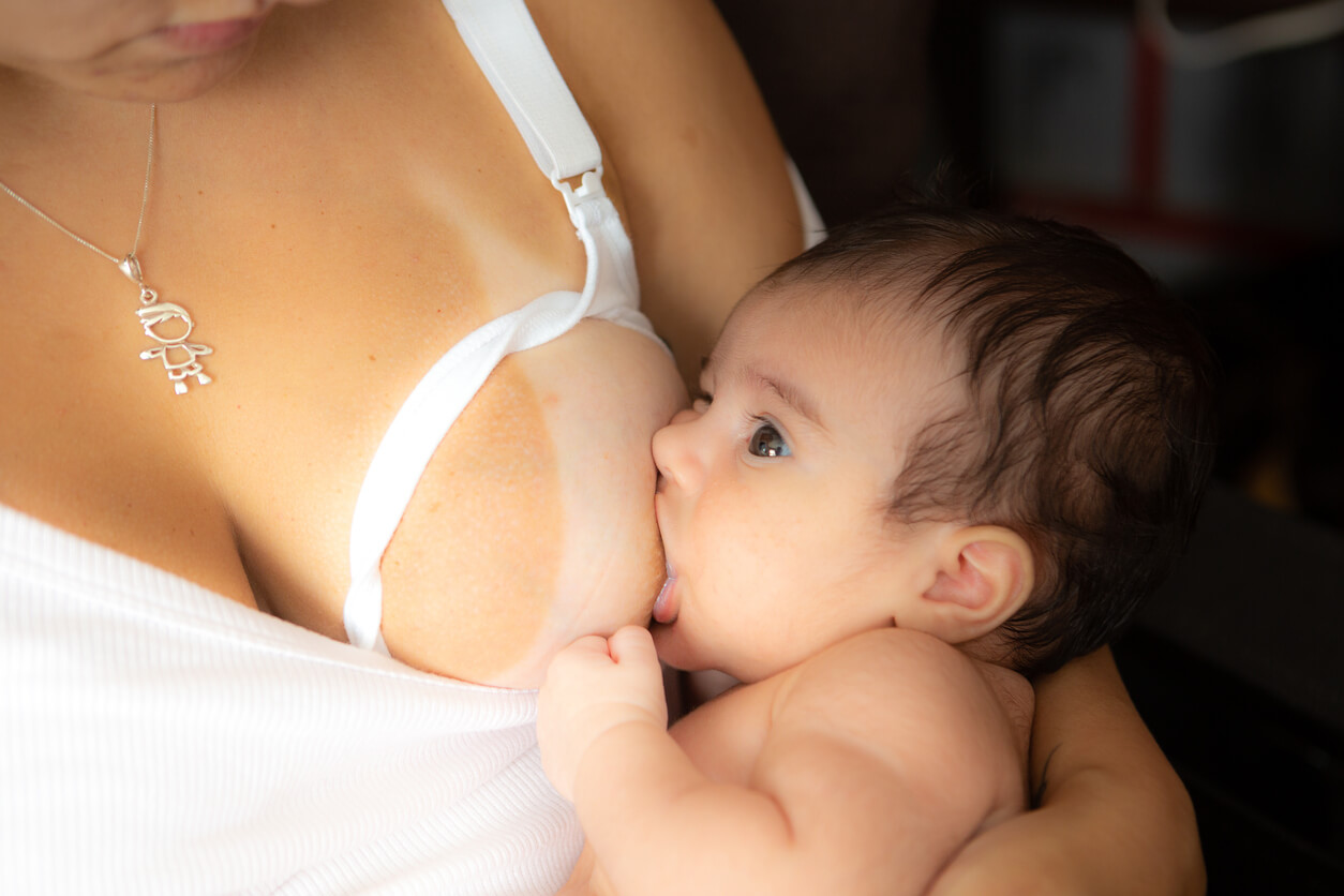 Los sabores de la leche materna durante la lactancia