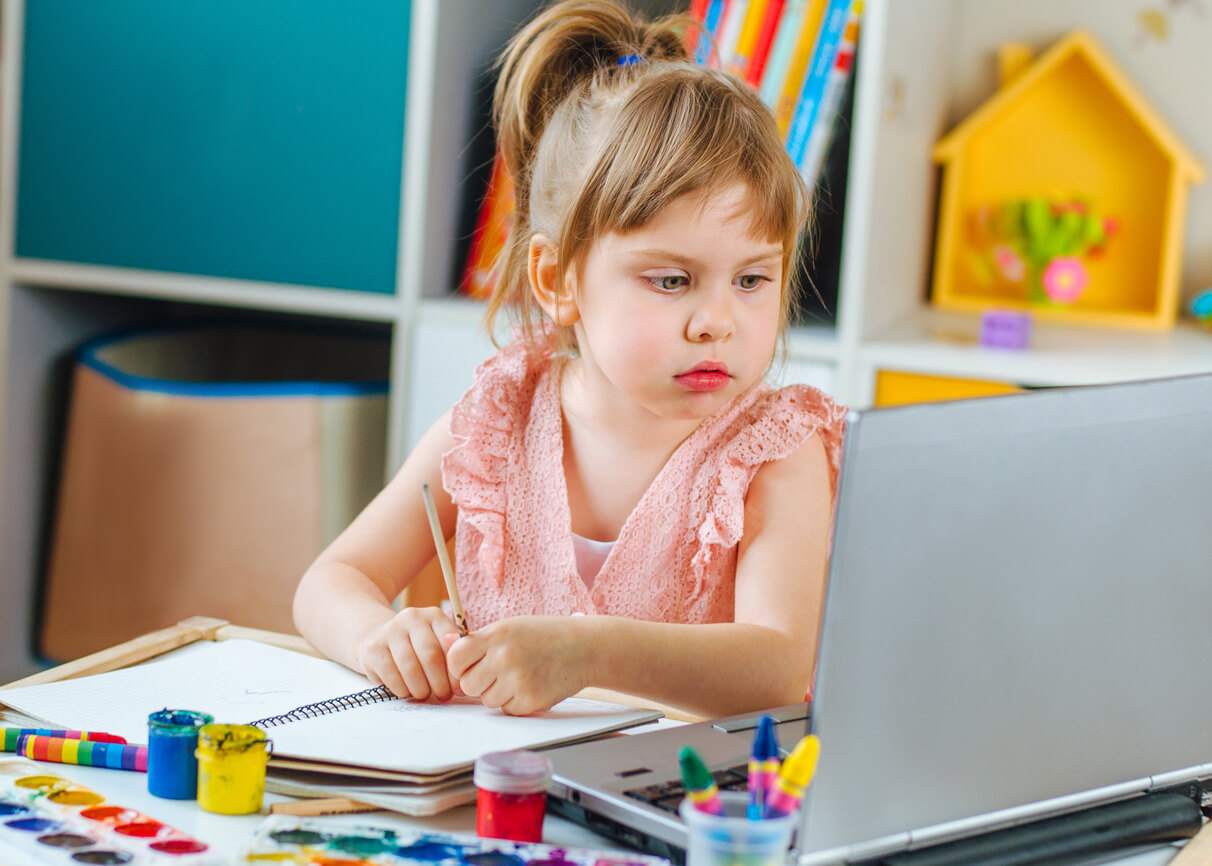 5 canales de YouTube para enseñar a dibujar a los niños