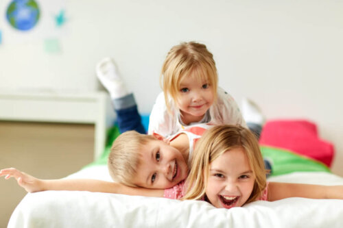 Niños que comparten habitación: 5 tips para mejorar su autonomía