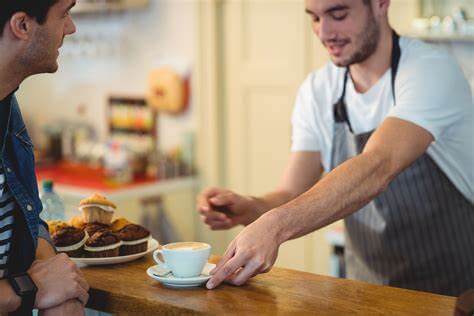 ¿Cómo ayudar a mi hijo que busca su primer empleo? 5 consejos útiles