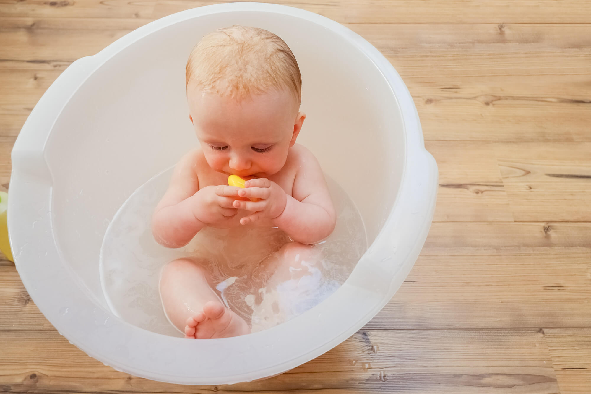8 beneficios de los baños de avena para la piel de nuestro bebé
