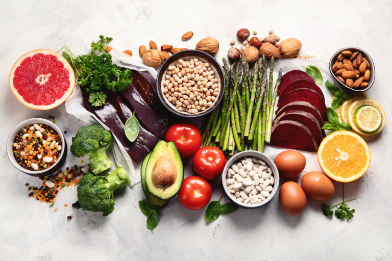 6 vitaminas y minerales para fortalecer los dientes de los niños