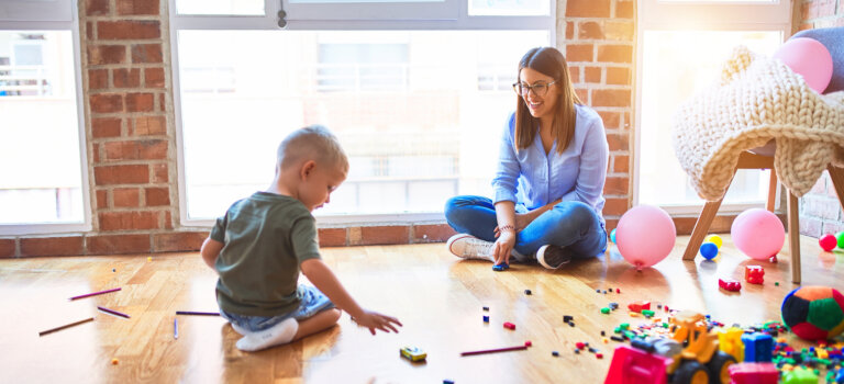 5 beneficios que puede aportar una niñera a tu hijo
