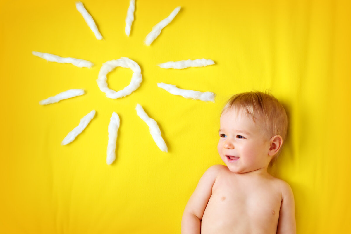 8 recomendaciones para proteger la piel del bebé en el sol
