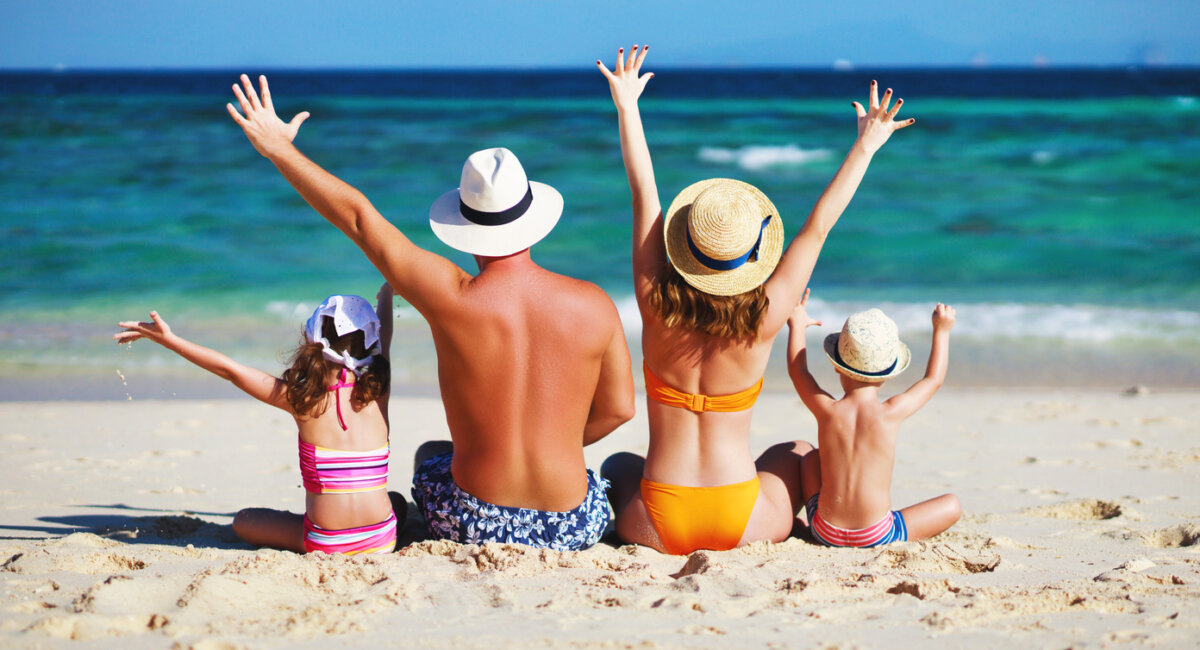 5 recomendaciones para disfrutar de unas vacaciones en la playa con los niños